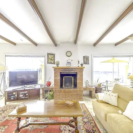 Exquisite Family Summer Apartment